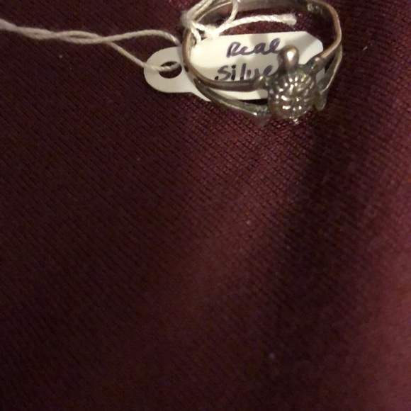 Real silver turtle ring about size 6 - Picture 2 of 3